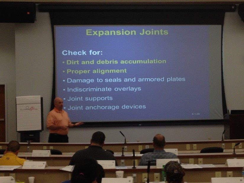 Andy Fickett teaching a course